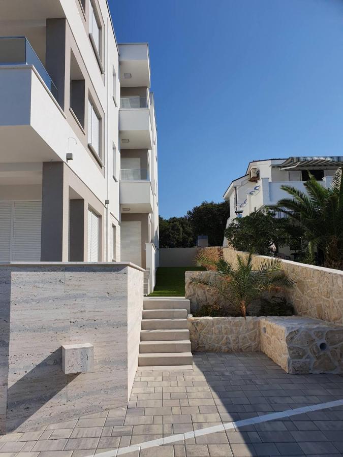 מאנדרה Villa Mondee מראה חיצוני תמונה