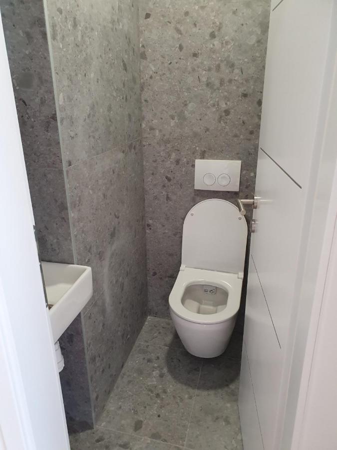 מאנדרה Villa Mondee מראה חיצוני תמונה