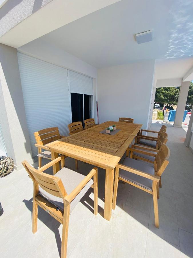 מאנדרה Villa Mondee מראה חיצוני תמונה